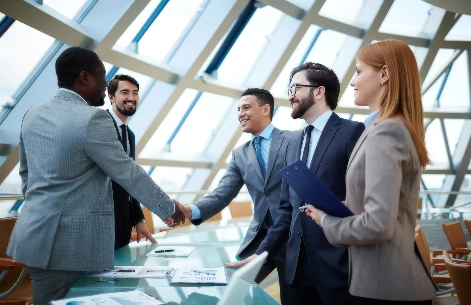 Can foreigners start a business in Abu Dhabi free zones