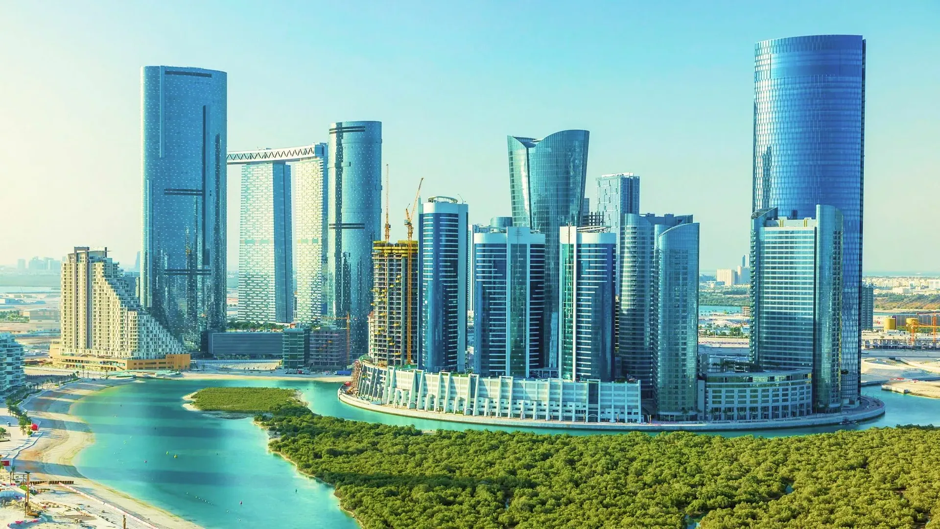 Mainland or free zone company formation in Abu Dhabi