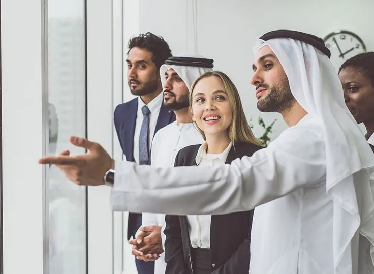 Foreign entrepreneur starting a business in Sharjah free zone